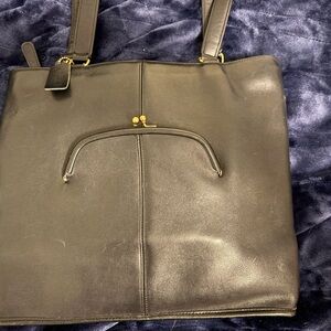 Vintage Coach Black Leather Tote with Gold Hardware and Kiss-Lock Pocket